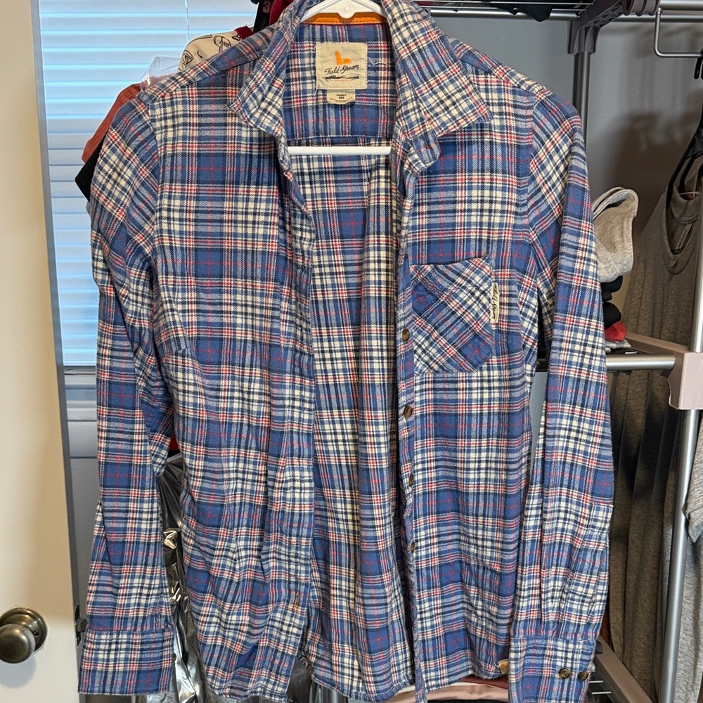 Women’s plaid shirt size Small